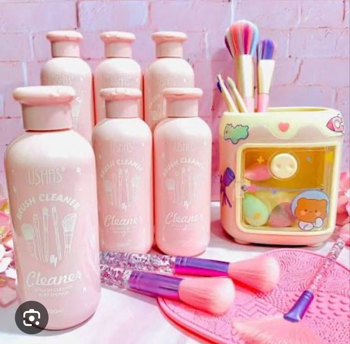 Jabón Antibacterial para lavar Brochas de Maquillaje.